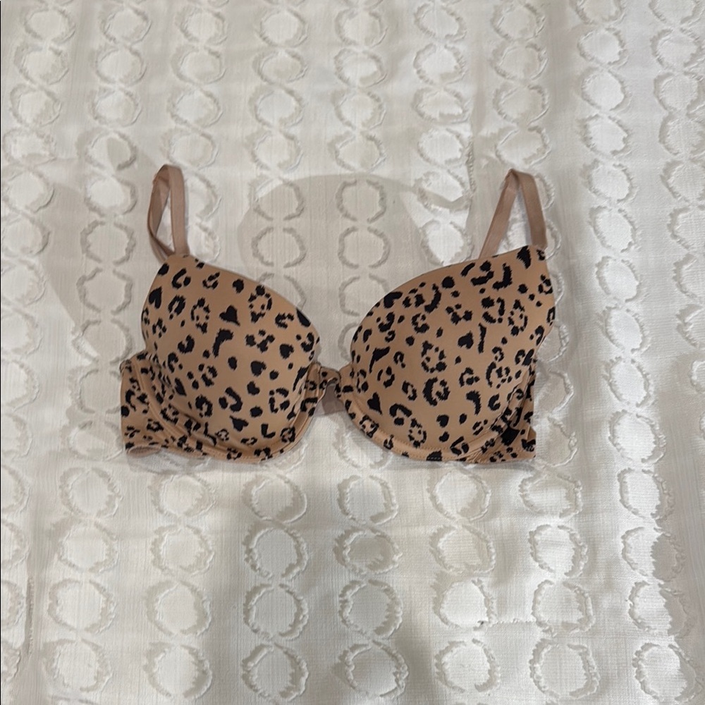 PINK Victoria's Secret Tan and Black Animal Print Bra